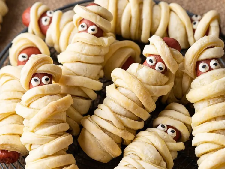 Mummy Hot Dogs: The Perfect Halloween Snack